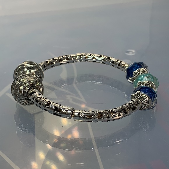 FILIGREE BANGLE 5.5cm diameter fits 6” wrist - Picture 4 of 6